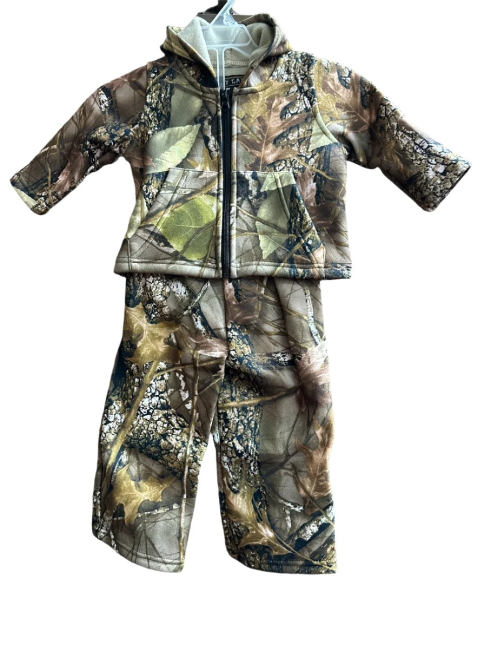 Dog and Hunt's 2 Peice Infant/Toddler Camo Set